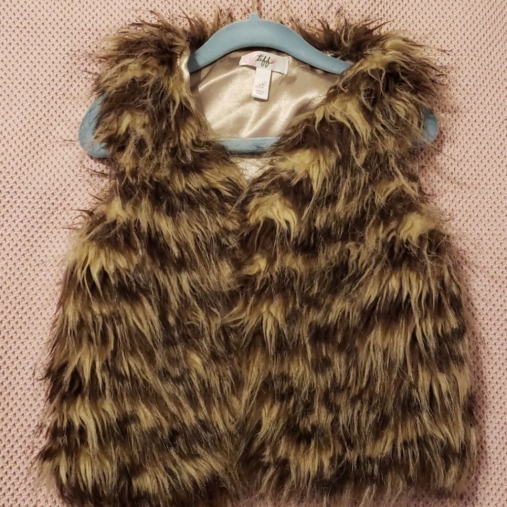 Girls Faux Fur Vest